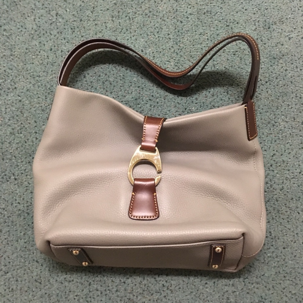 Dooney & Bourke bag